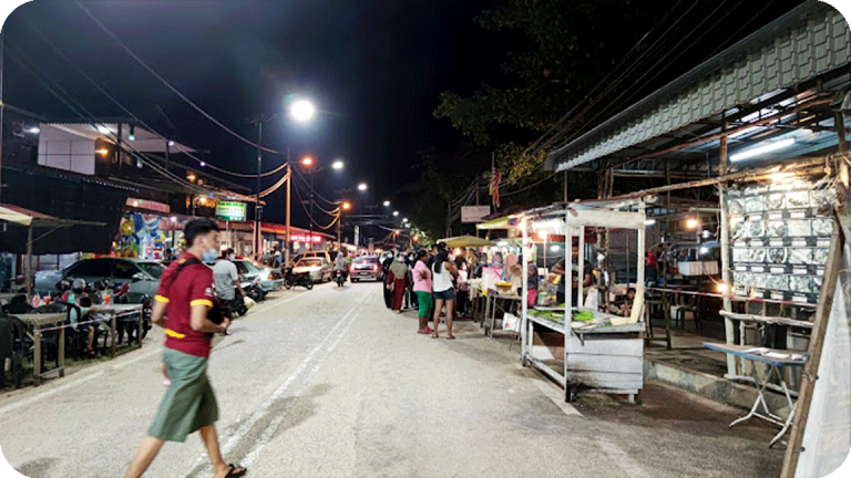 Hj.-Yusoff-Ikan-Bakar