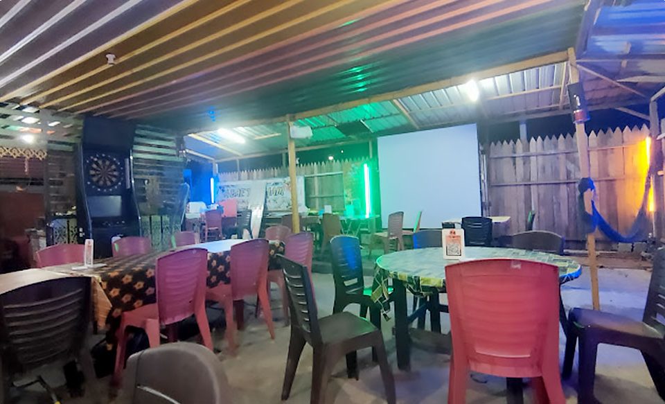 Street Stall Burger,Western & Thai Food