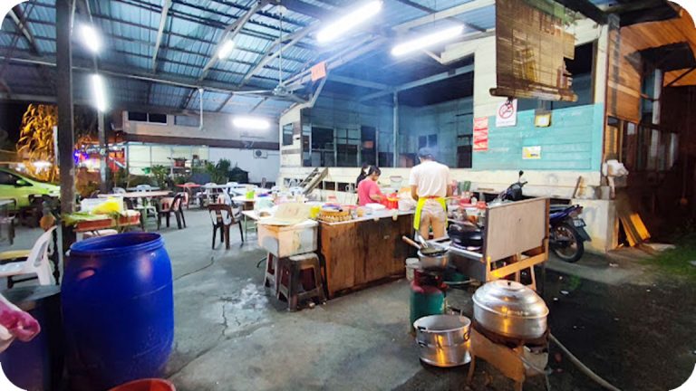 Pangkor Laksa 大丸戏台面档