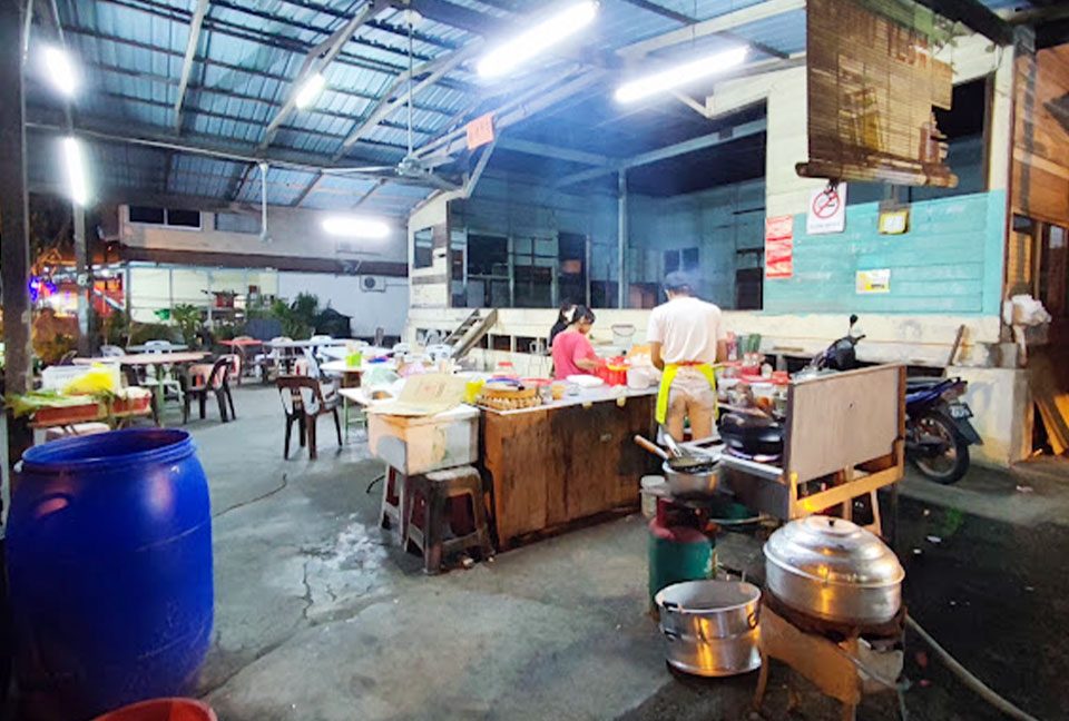 Pangkor Laksa 大丸戏台面档